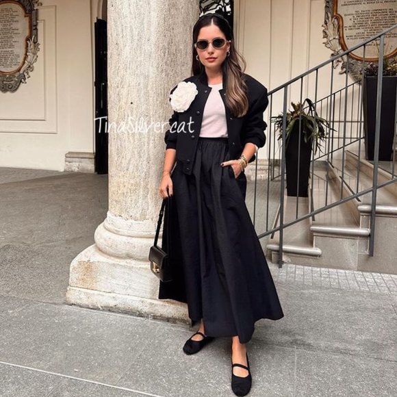 BLOGGER'S Zara Flower Clip NWT - Picture 6 of 15